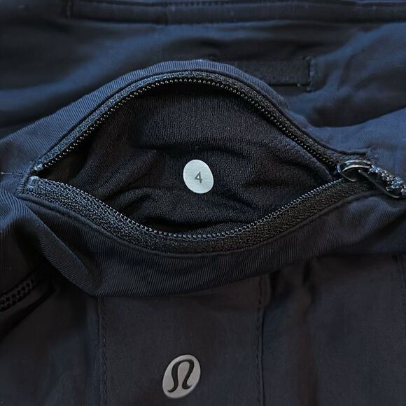 Lululemon sz 4 Tall Pace Setter black running skirt with inner spandex shorts - Picture 3 of 6